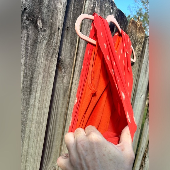 Buttons Brand vibrant orange and gold lined dress. Sheer overlay. Size M. - Picture 8 of 10